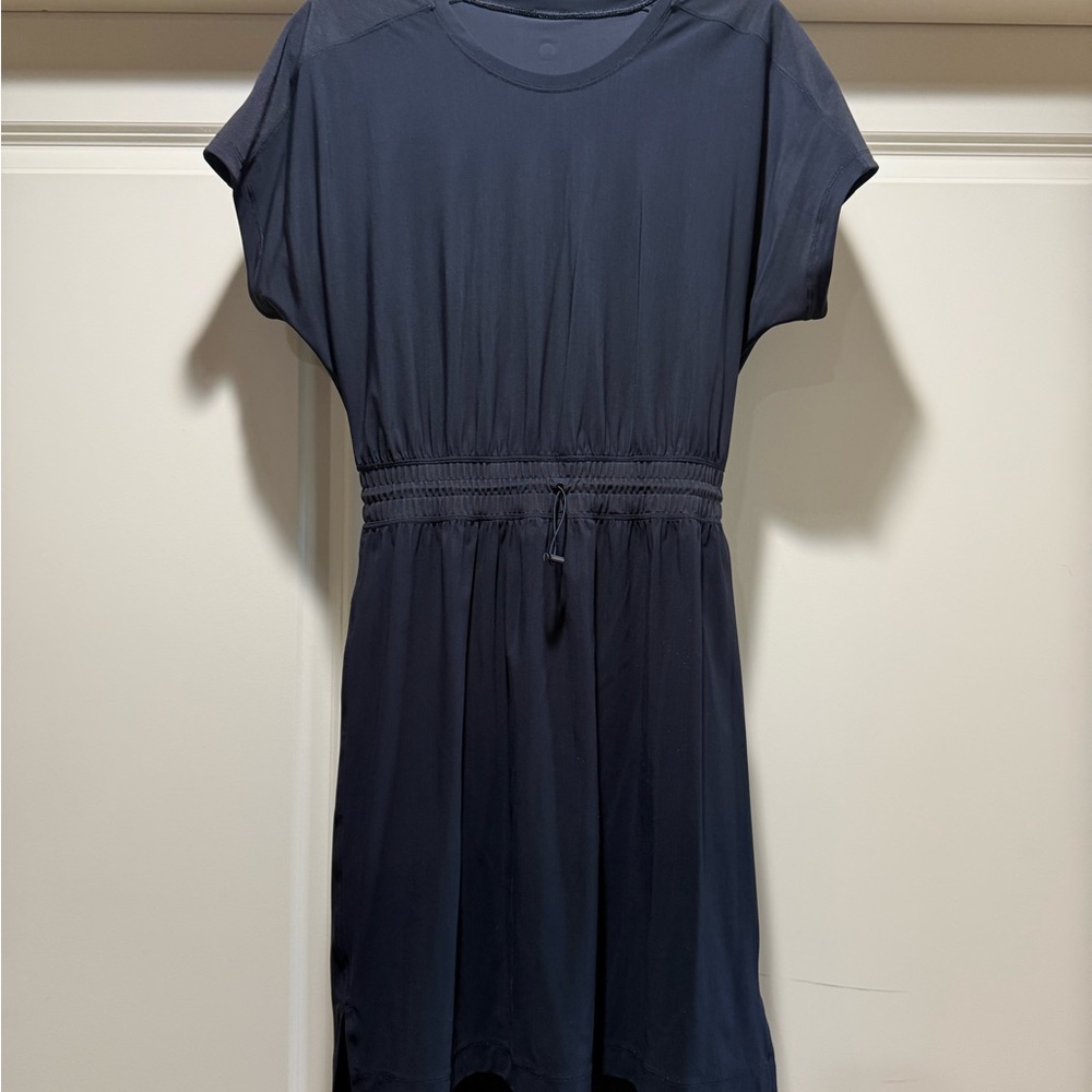 lululemon athletica Black Short Sleeve Drawstring Waist Dress